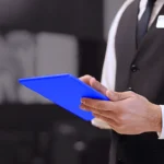 Recensioni negative e personale non formato: i danni alla reputazione e come difendersi subito